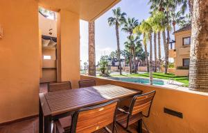 Beautiful Apartment In Los Alcazares