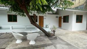 Baan Yard บ้านญาติ - More than 3 nights stay