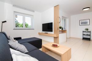 Premium Sea Side Marina Apartment by Locap Group