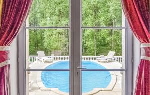 Awesome Home In Ardentes