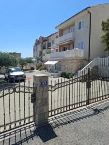 Apartmani Marijanovic