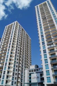 Luxury 4 BHK in Dubai Marina DEC 2102