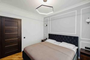 2BD Apartment Near Circ