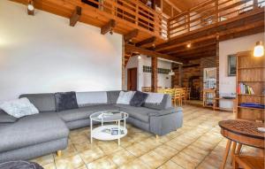 3 Bedroom Beautiful Home In Le Crotoy