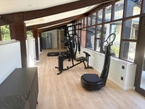 Maisons de vacances Villa With Pool In The Heart Of Montauban : photos des chambres
