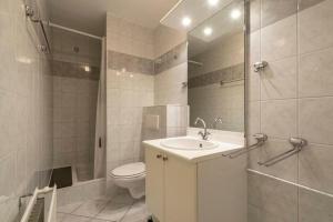 Beach Apartment By The Sea