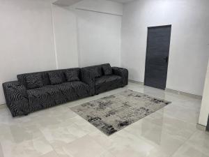 Beachurst Apartment II