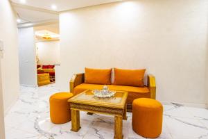 HAGS Apartment - Traditional Modern Apartment, full AC, 10m from airport