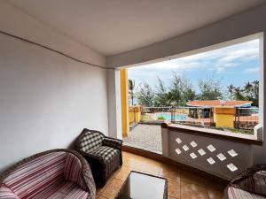 Magnificent Beachfront Holiday Homes