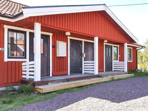 Parstuga centralt i Tandådalen, lägenhet B - städning ingår, söndagsbyten