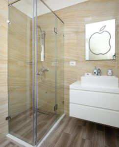 Lili Suites