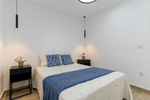 rentafive - Nuevo - Reformado - 1 min playa - AA