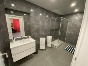 Da Silva Surf Lodge One