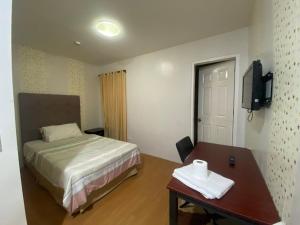 Townhouse Mellow Yellow D#220 3storey 120sqm