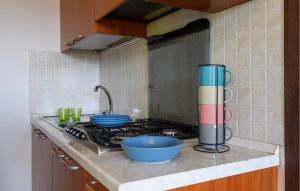 Stunning Apartment In Montemonaco