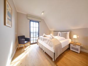 Reetland am Meer - LuxusPlus Reetdachvilla mit 4 Schlafzimmern und Kamin G11