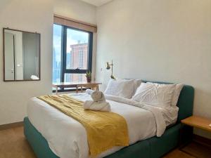 1BR condo with Amazing KLCC View & Infinity Pool at Lalaport Bukit Bintang