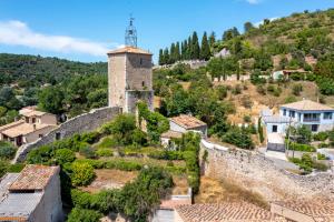 Maisons de vacances Charmante maison de village avec terrasse : photos des chambres