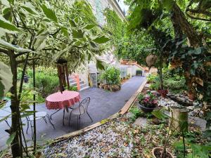Sejours chez l'habitant Maison proche de la gare : photos des chambres