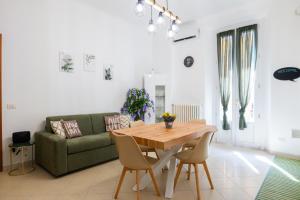 Aura House - DUOMO - CITY LIFE & SEMPIONE 7 MIN