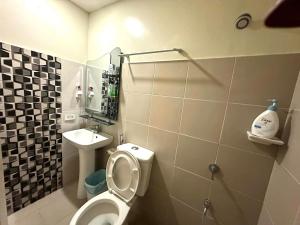 Pontefino Prime Townhouse Vibrant Blue 2-storey