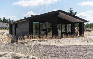 Stunning Home In Oksbøl With Sauna