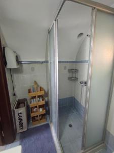 Accommodation in Lithi