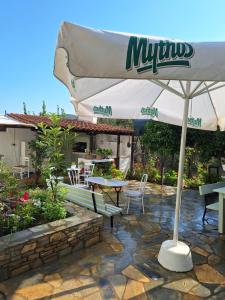 AMMOS & ASTERIAS FAMILY APARTMENTS