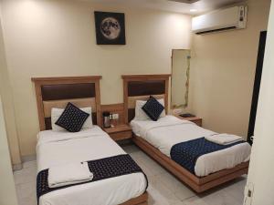 AB Hotel - Amar International by AB Group - Local ID not accepted