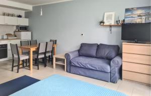 Gorgeous Apartment In Miedzyzdroje