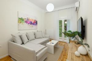 Trentatre, Nilie Hospitality MGMT