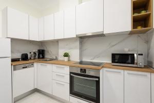 Trentatre, Nilie Hospitality MGMT