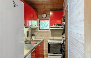 4 Bedroom Cozy Home In Åhus