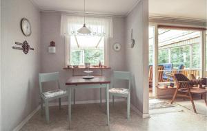 Cozy Home In Ystad With Wifi