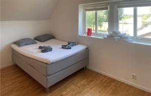 3 Bedroom Beautiful Home In Vintrie