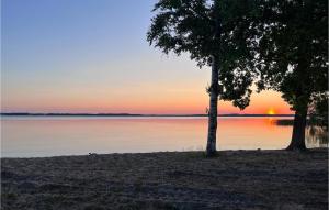 Amazing Home In Hörby