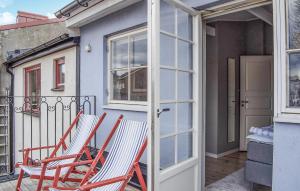 2 Bedroom Lovely Home In Ystad