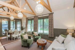 The Sapsucker at Buckhorn Hollow