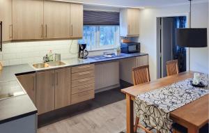 Amazing Home In Vetlanda With Wifi