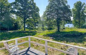 Awesome Home In Lidhult With Lake View