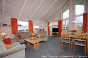 4 Personen Angler-Ferienhaus mit privatem Bootsteg, direkter Seelage, Kanu und Sauna in Otterndorf