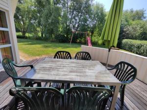 6 Personen kinderfreundliches Ferienhaus mit Sauna, Whirlpool und Kaminofen in Otterndorf