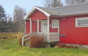 Two-Bedroom Holiday Home In Löttorp