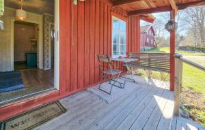 Lovely Home In Hindås With Kitchen