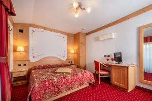 Superior Double or Twin Room room in Hotel Garni Lastei