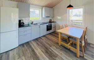 Two-Bedroom Holiday Home In Dals Langed