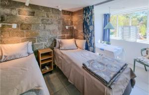 Beautiful Apartment In Bohus-Malmön