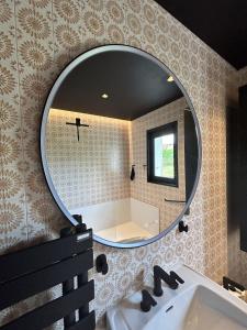 Maisons de vacances -TY TAD - Magnifique Chaumiere entierement renovee : photos des chambres