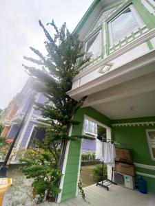 Pontefino Prime Townhouse Cozy Green 2-storey