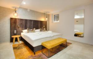 Stunning Apartment In Rogasovci